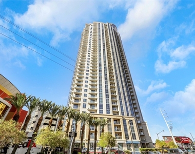 200 W Sahara Avenue - Photo Thumbnail 18