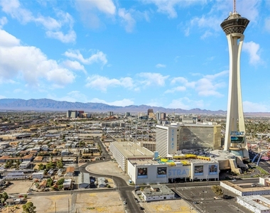 200 W Sahara Avenue - Photo Thumbnail 16