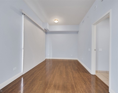 200 W Sahara Avenue - Photo Thumbnail 13