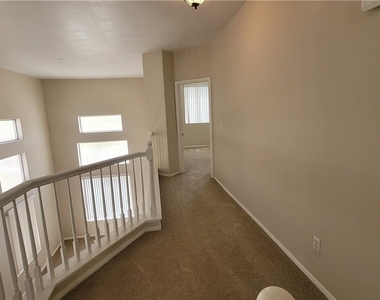 1109 Scenic Crest Drive - Photo Thumbnail 16