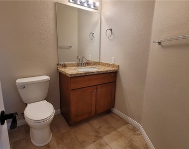 1109 Scenic Crest Drive - Photo Thumbnail 13