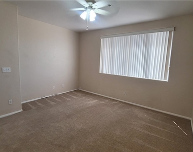 1109 Scenic Crest Drive - Photo Thumbnail 17
