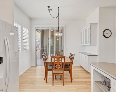 216 Spring River Avenue - Photo Thumbnail 33