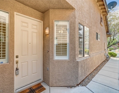 216 Spring River Avenue - Photo Thumbnail 7