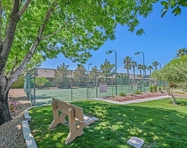 216 Spring River Avenue - Photo Thumbnail 2