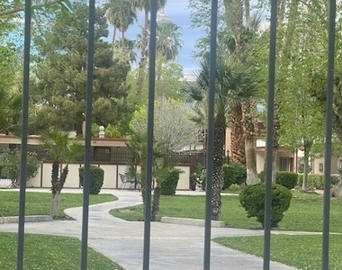 350 E. E Desert Inn Road - Photo Thumbnail 12