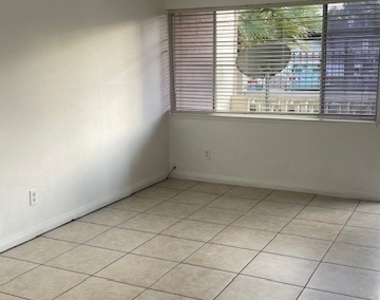 350 E. E Desert Inn Road - Photo Thumbnail 14
