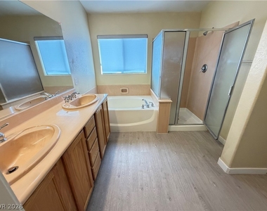 5360 Cielo Oro Street - Photo Thumbnail 25