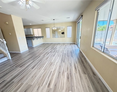 5360 Cielo Oro Street - Photo Thumbnail 6