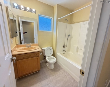 5360 Cielo Oro Street - Photo Thumbnail 18