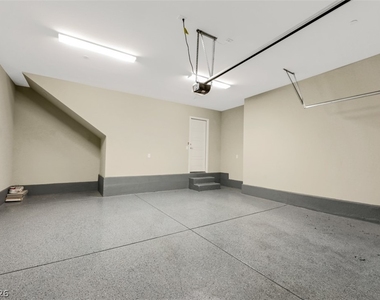 11302 Kraft Mountain Avenue - Photo Thumbnail 19