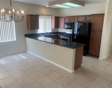 1416 Calle Montery Street - Photo Thumbnail 7