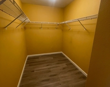 1416 Calle Montery Street - Photo Thumbnail 14