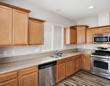 8266 Arden Landing Place - Photo Thumbnail 9