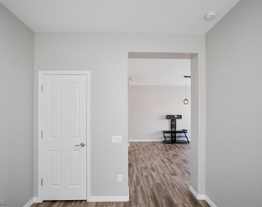 8266 Arden Landing Place - Photo Thumbnail 13