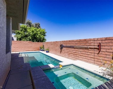 11057 Village Crest Lane - Photo Thumbnail 2