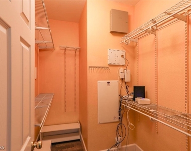 11057 Village Crest Lane - Photo Thumbnail 17