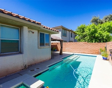11057 Village Crest Lane - Photo Thumbnail 22