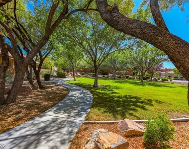 11057 Village Crest Lane - Photo Thumbnail 23