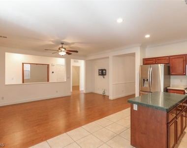 11073 Village Ridge Lane - Photo Thumbnail 9