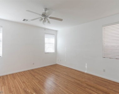 11073 Village Ridge Lane - Photo Thumbnail 22