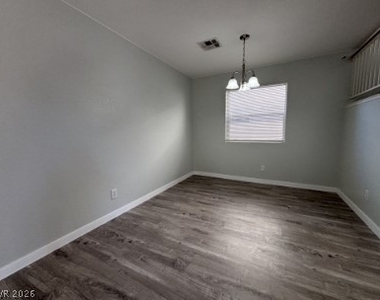 8420 Aspenbrook Avenue - Photo Thumbnail 9