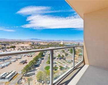 8255 Las Vegas Boulevard - Photo Thumbnail 29