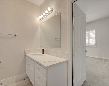 10549 Caldbeck Place - Photo Thumbnail 42