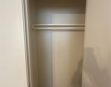 3355 Sylvia Street - Photo Thumbnail 12