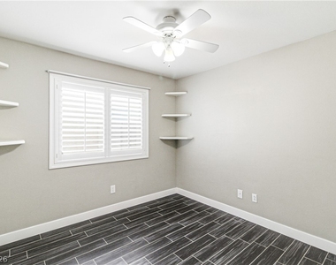 9523 Observer Street - Photo Thumbnail 24