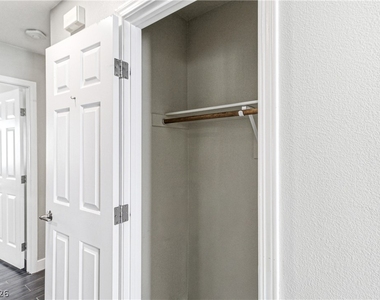 9523 Observer Street - Photo Thumbnail 17