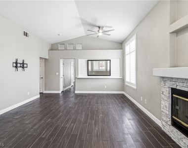 9523 Observer Street - Photo Thumbnail 7