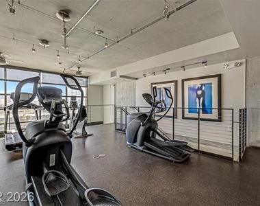 353 E Bonneville Avenue - Photo Thumbnail 24