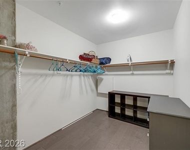 353 E Bonneville Avenue - Photo Thumbnail 18