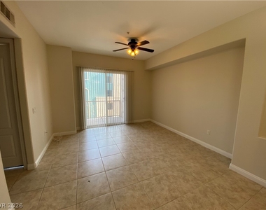 68 E Serene Avenue - Photo Thumbnail 4