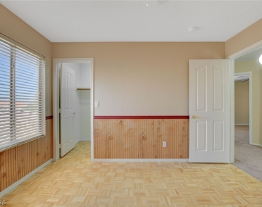 1209 Corona Valley Street - Photo Thumbnail 37