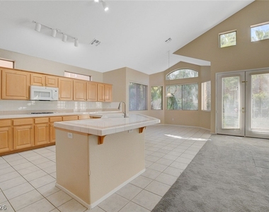 1209 Corona Valley Street - Photo Thumbnail 11