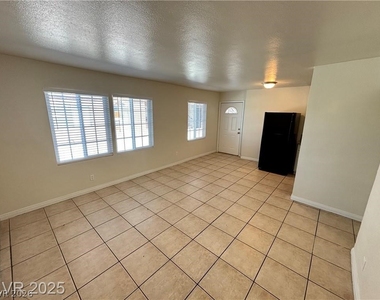 1420 Putnam Avenue - Photo Thumbnail 3