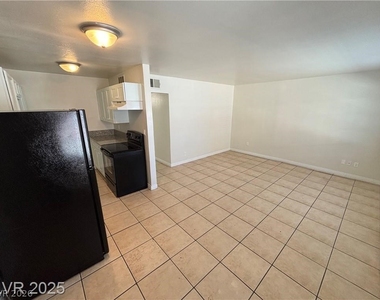 1420 Putnam Avenue - Photo Thumbnail 5