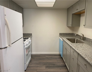 3911 Cambridge Street - Photo Thumbnail 3