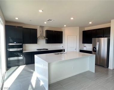 2801 Gallarate Drive - Photo Thumbnail 2