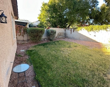 10340 Bentley Oaks Avenue - Photo Thumbnail 22