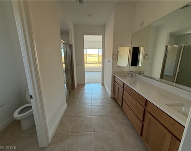 162 Sun Glaze Avenue - Photo Thumbnail 27