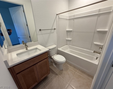 162 Sun Glaze Avenue - Photo Thumbnail 12