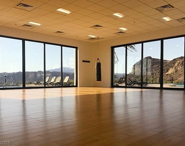 162 Sun Glaze Avenue - Photo Thumbnail 32