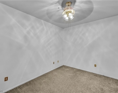 7147 Durango - Photo Thumbnail 22