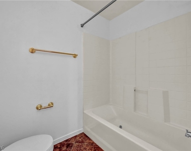 7147 Durango - Photo Thumbnail 18