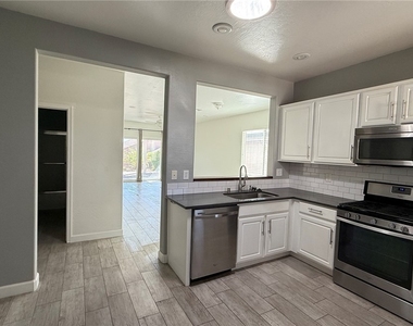 2611 Anani Road - Photo Thumbnail 2