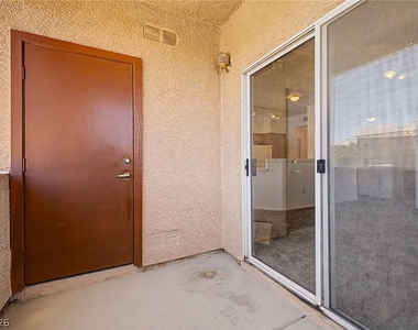 1050 E Cactus Avenue - Photo Thumbnail 27