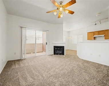 1050 E Cactus Avenue - Photo Thumbnail 5